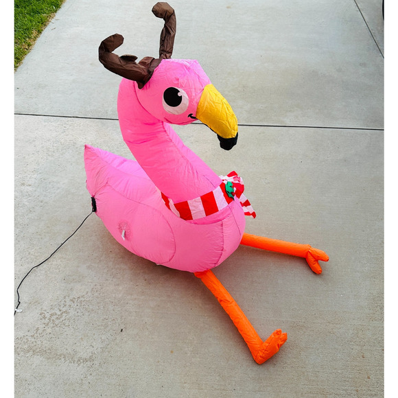 3.5 Ft LED Flamingo Christmas Inflatable w Antlers & Holiday Scarf - Picture 1 of 7